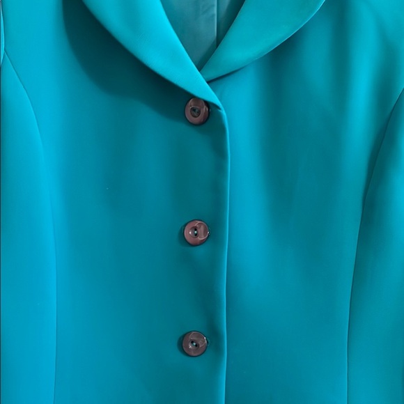 Le Suit Blue Blazer Structured Tailored Design - Picture 3 of 4